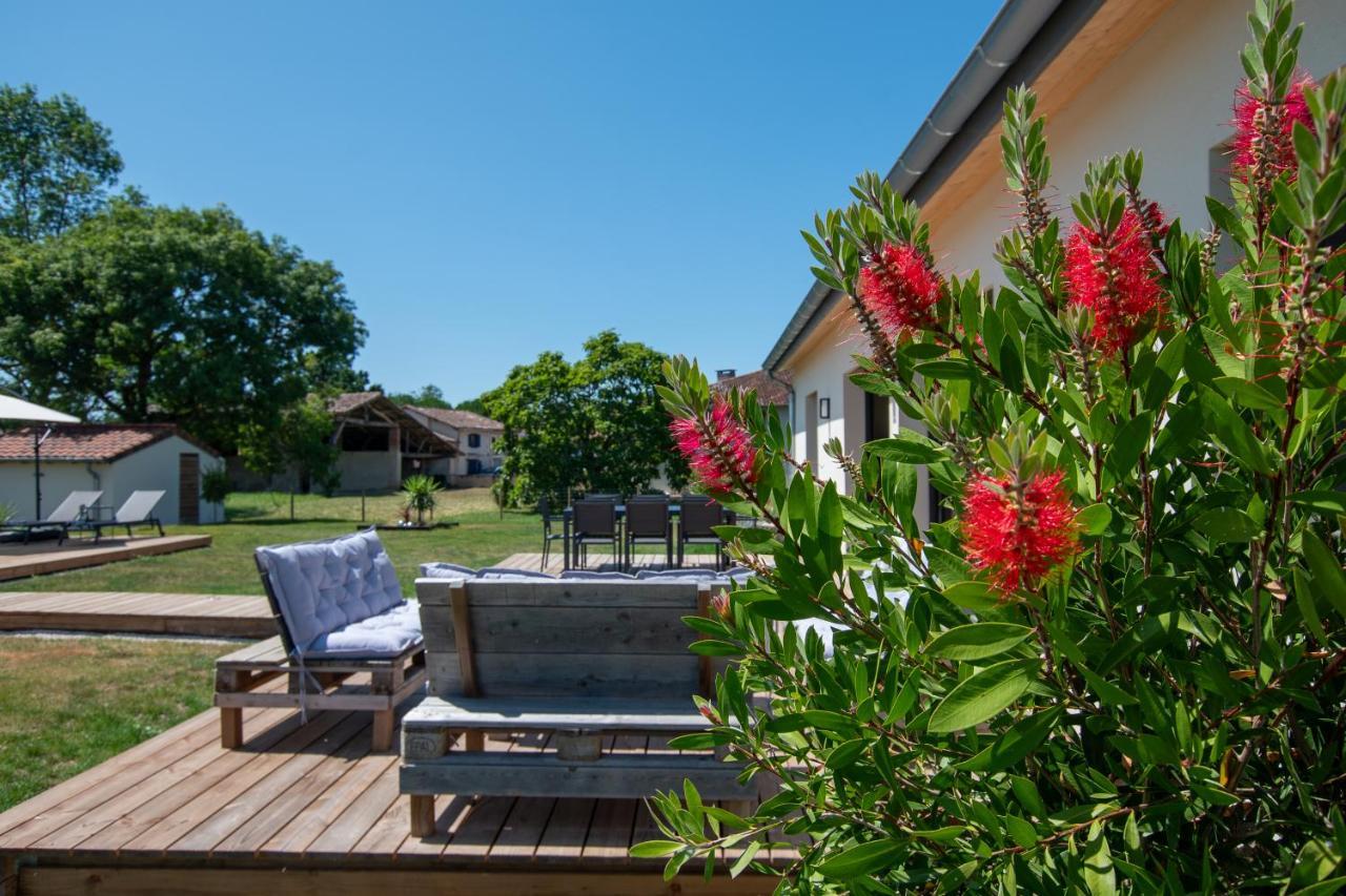 La Villa Face Au Lac Saramon Extérieur photo